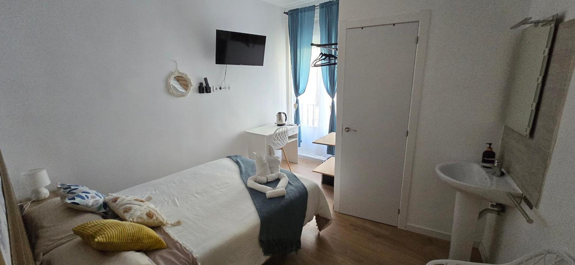 Habitaciones Universal Madrid Esterno foto